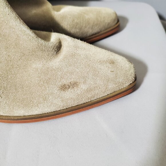 Vince Camuto Gigietta Tortila  Shoe Women Suede Ankle Cut Out Tan Booties Sz 9M - Picture 5 of 12